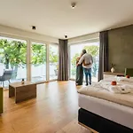 Postillion Am Hotel 4*