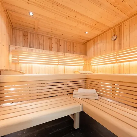 Hotel Postillion Am 4*