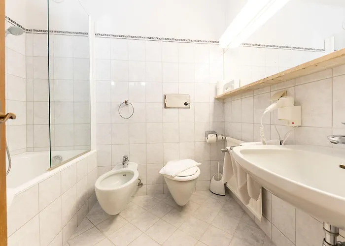 Villa Postillion Am See Millstatt