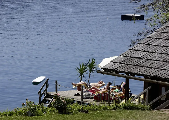 Hotel Villa Postillion Am See 4*