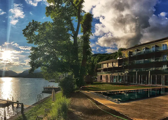 Hotel Postillion Am 4*