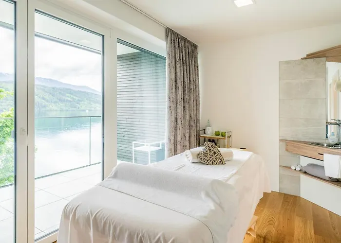 Villa Postillion Am See 4*