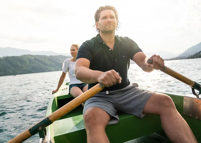 Villa Postillion Am See Hotel 4*