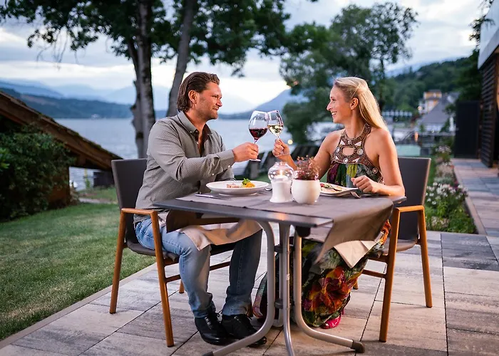 Villa Postillion Am See Hotel